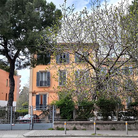 Appartement Tupertu Sant'Orsola - centro à Bologne Extérieur photo